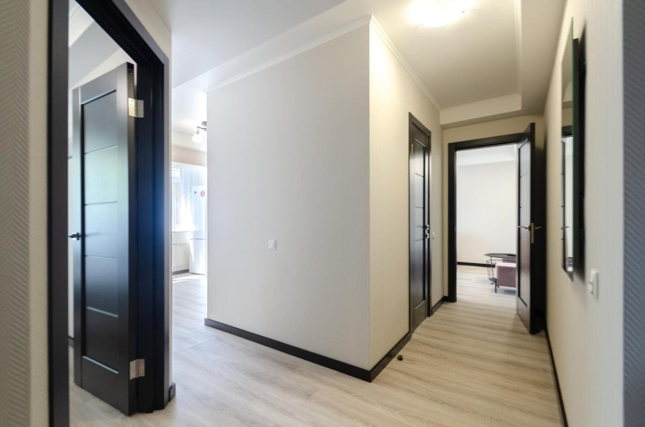 Artal Apartment On Obolonskyi Avenue 16 Kiev Dış mekan fotoğraf
