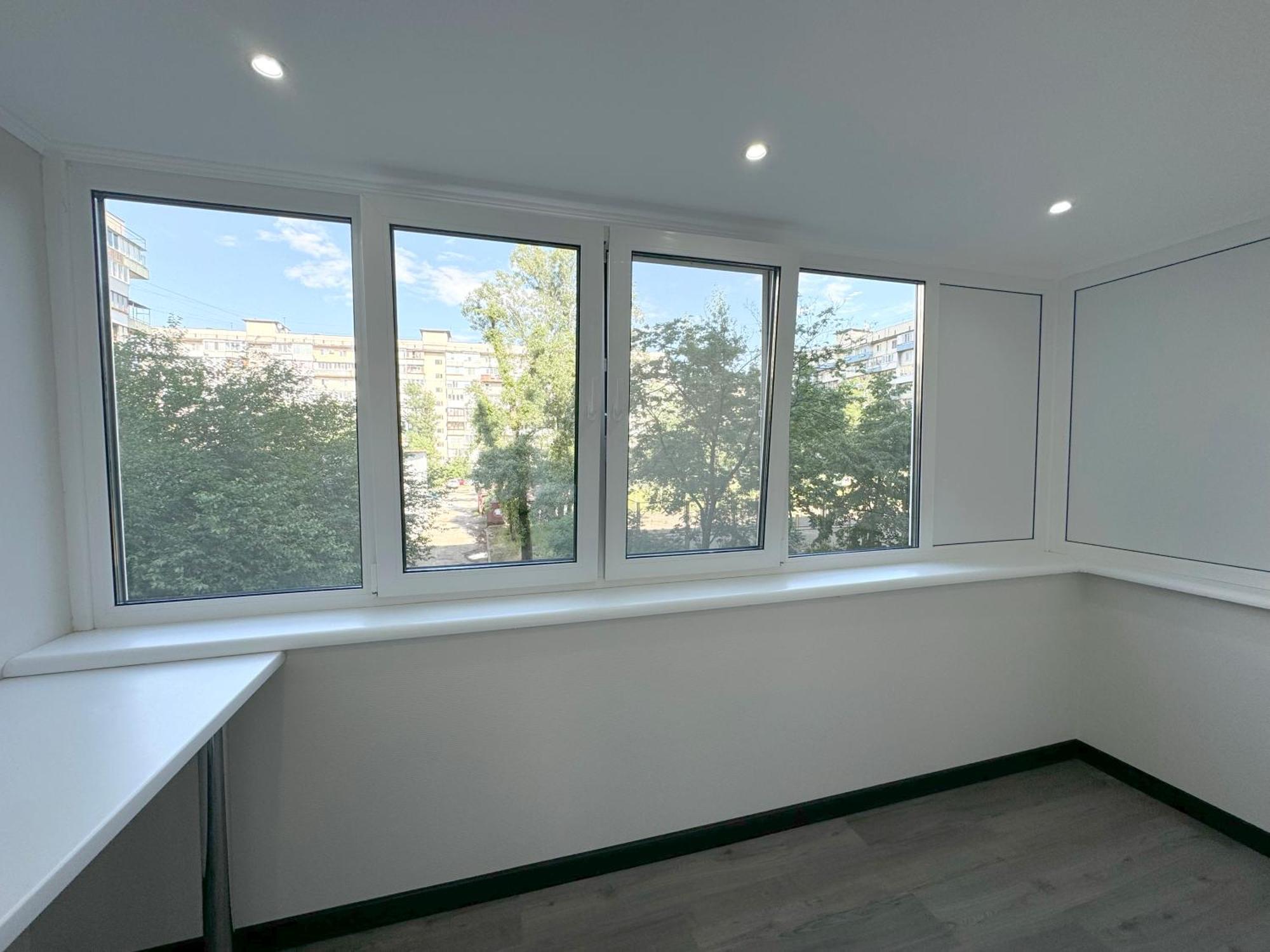 Artal Apartment On Obolonskyi Avenue 16 Kiev Dış mekan fotoğraf