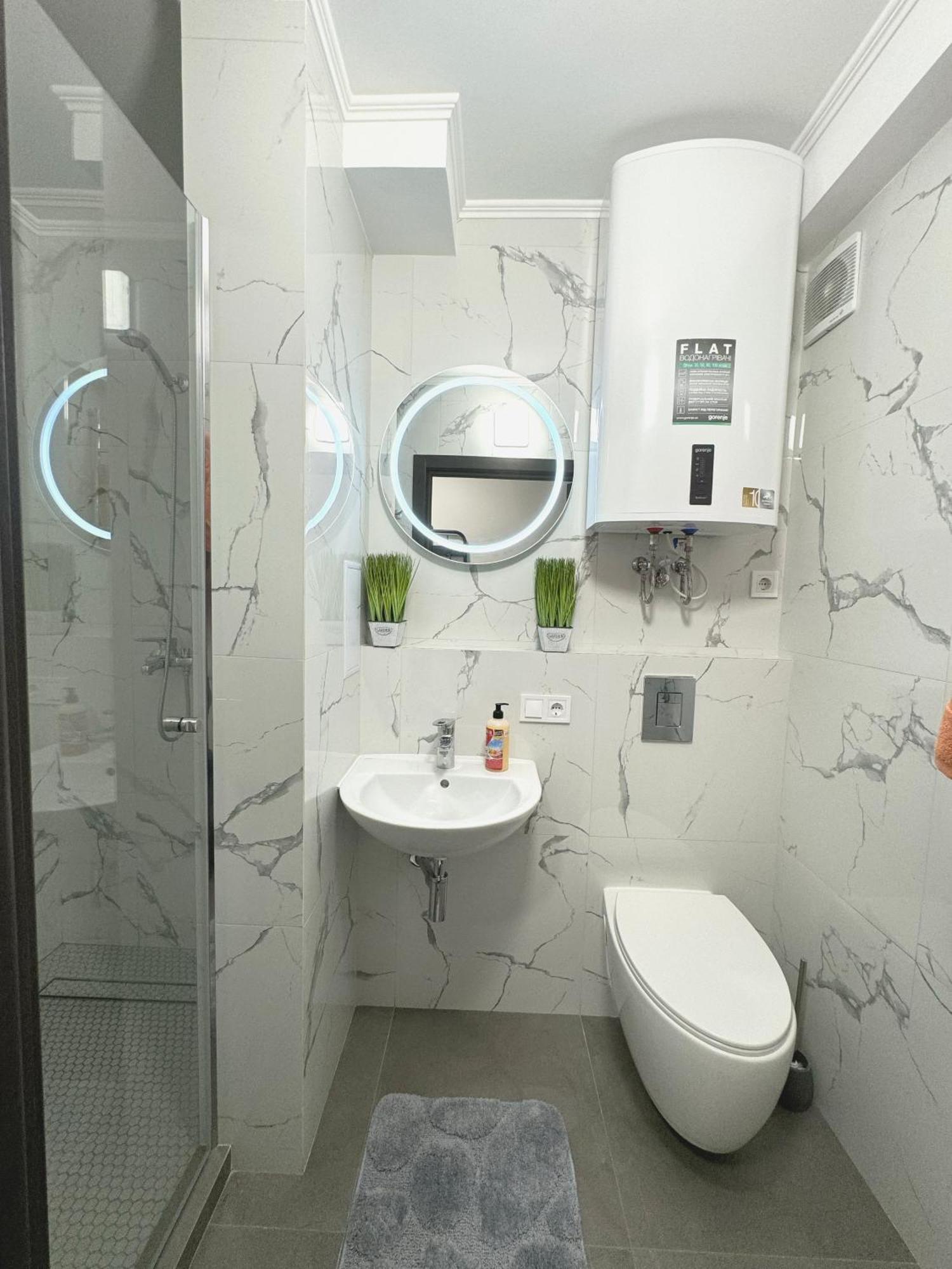 Artal Apartment On Obolonskyi Avenue 16 Kiev Dış mekan fotoğraf
